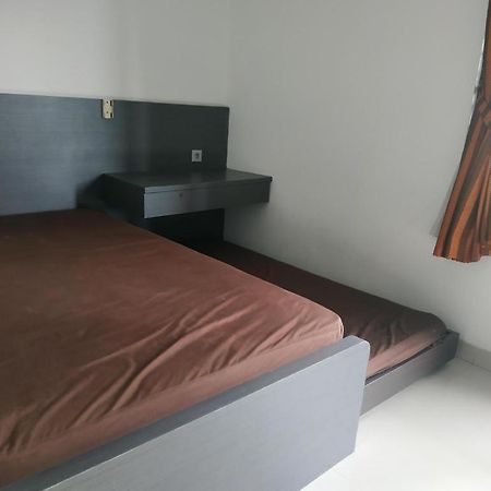 Oyo 90438 Mampang 34 Residence Jakarta Eksteriør billede