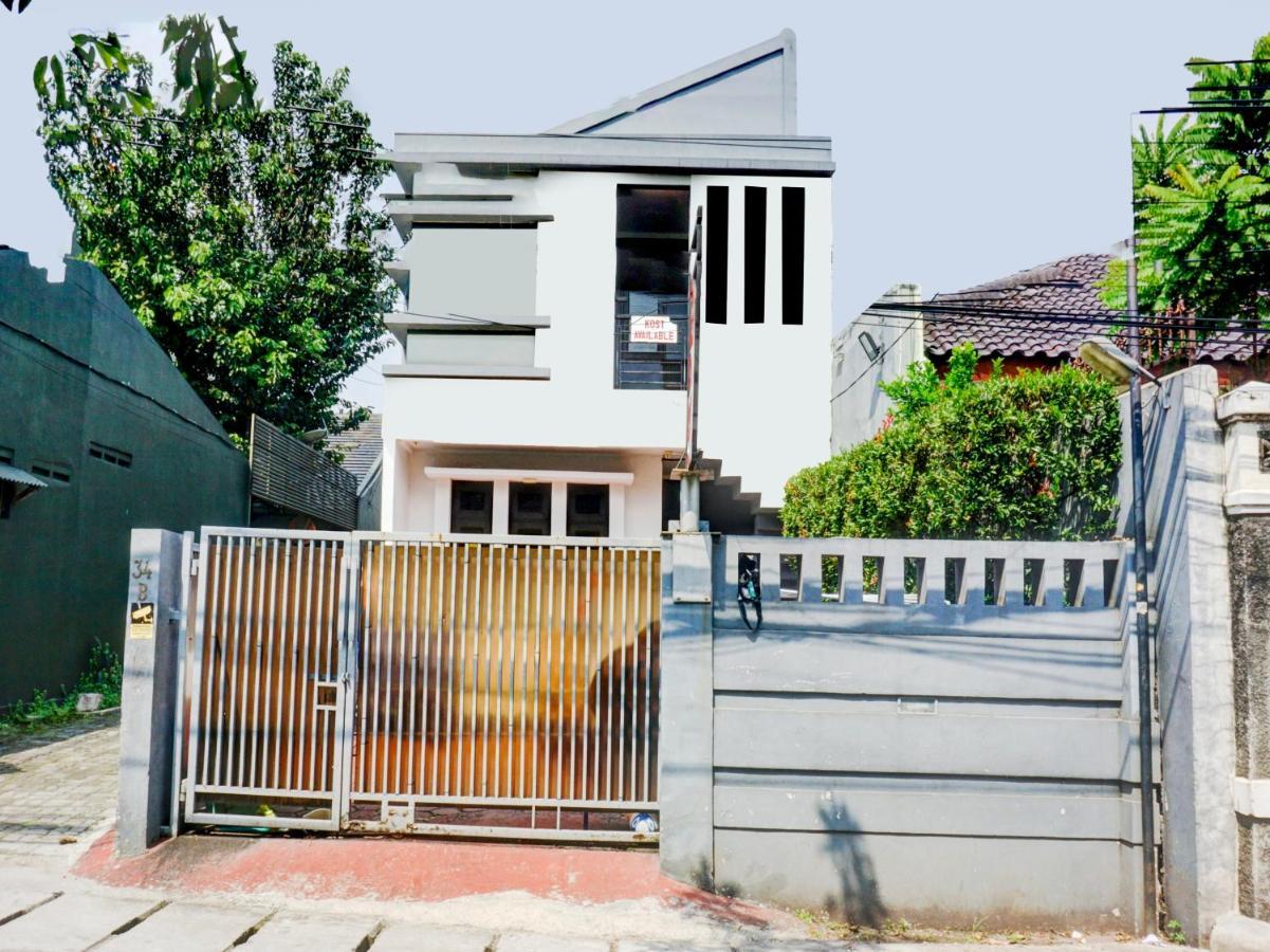 Oyo 90438 Mampang 34 Residence Jakarta Eksteriør billede