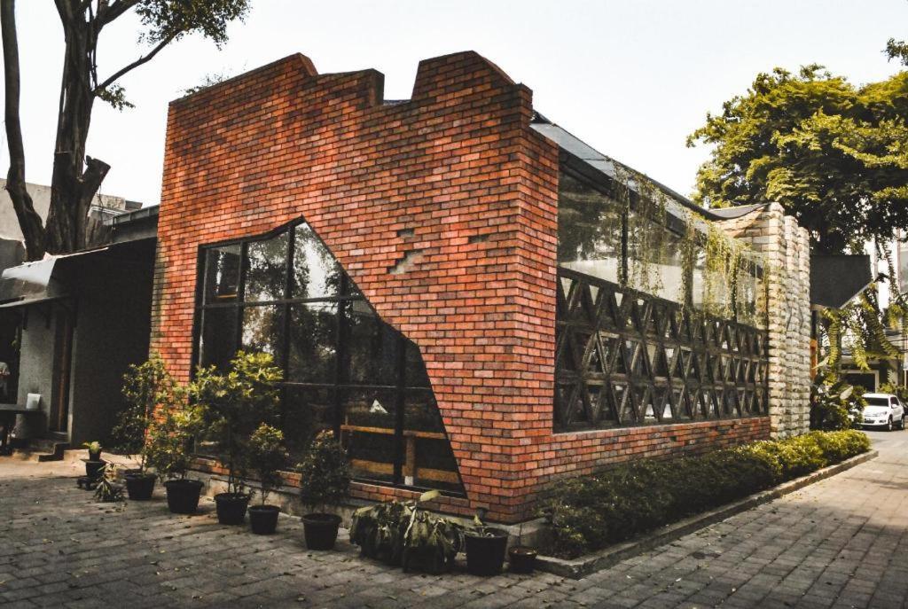 Oyo 90438 Mampang 34 Residence Jakarta Eksteriør billede